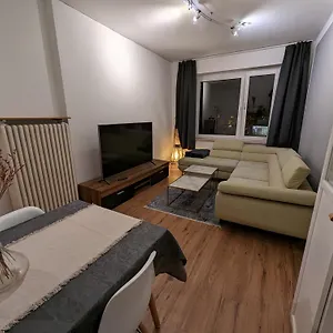 Apartment Ruhige 3-zimmer-wohnung Messenah 